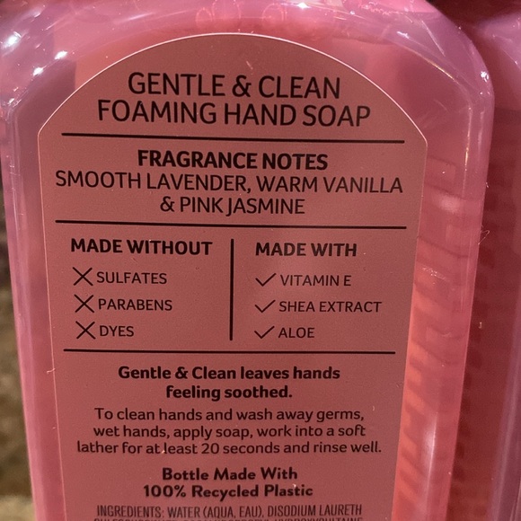 💗Two (2) “COZY CASHMERE” BBW, 8.75 fl oz, Gentle & Clean Foaming Hand Soap, NWT - Picture 4 of 6